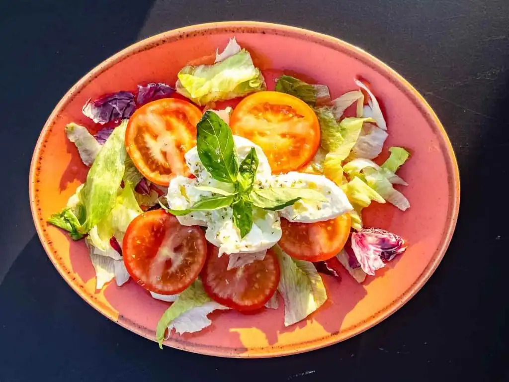 Burrata Salat Düne Acht Lubmin