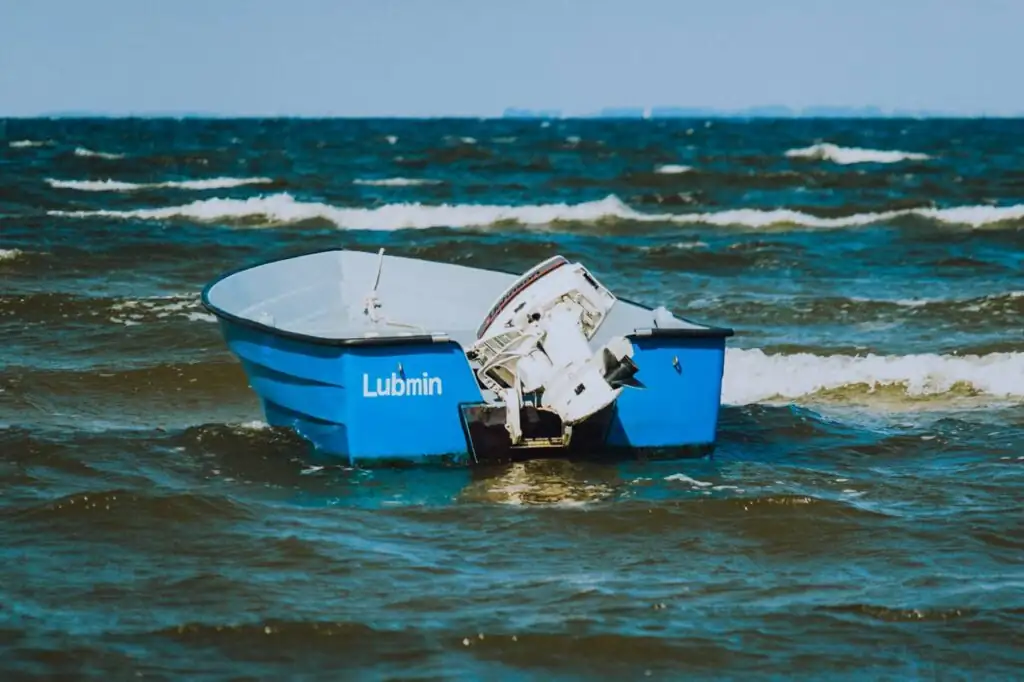 Boot auf dem Greifswalder Bodden vor Lubmin